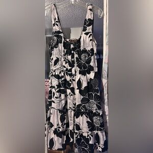 Speed Control Black & White Smocked & Tiered Fit & Flare Sleeveless Midi Dress